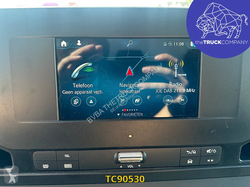 Véhicule utilitaire Mercedes 317 CDI KOFFER MET...