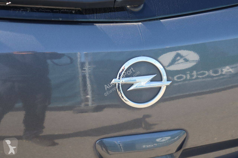 Véhicule utilitaire Opel