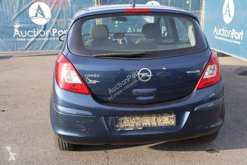 Véhicule utilitaire Opel