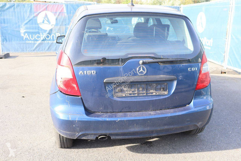 Véhicule utilitaire Mercedes A180 A-lasse