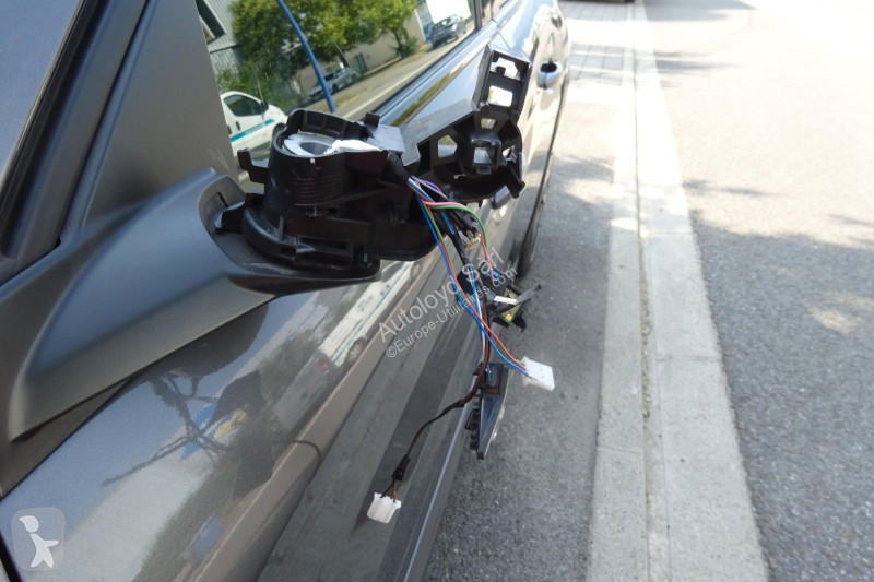 Véhicule utilitaire Peugeot 1,2 PURETECH 130 BVA