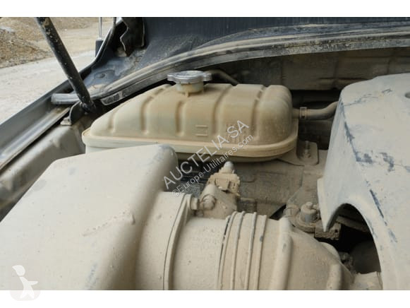 Véhicule utilitaire KIA