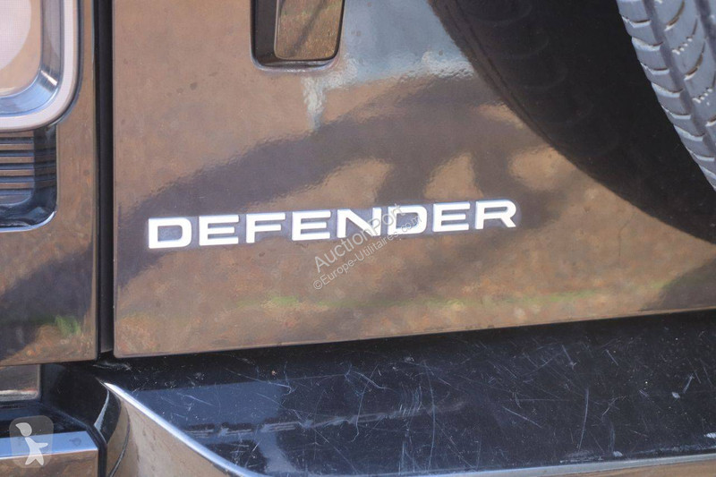 Véhicule utilitaire Land Rover