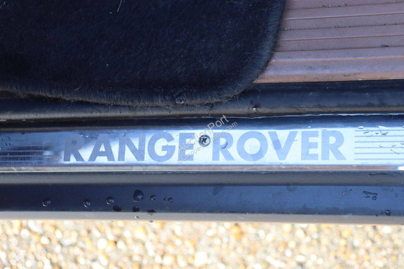 Véhicule utilitaire Land Rover