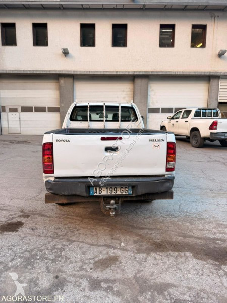 Véhicule utilitaire Toyota HILUX