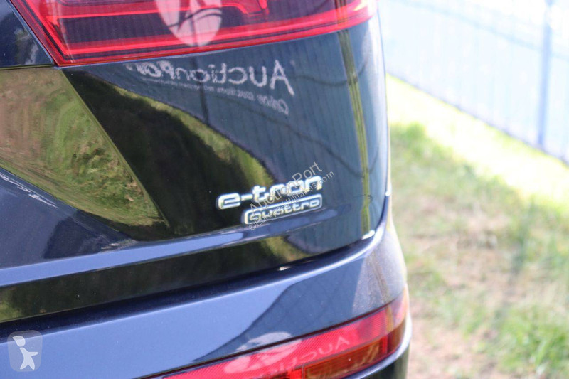 Furgoneta Audi