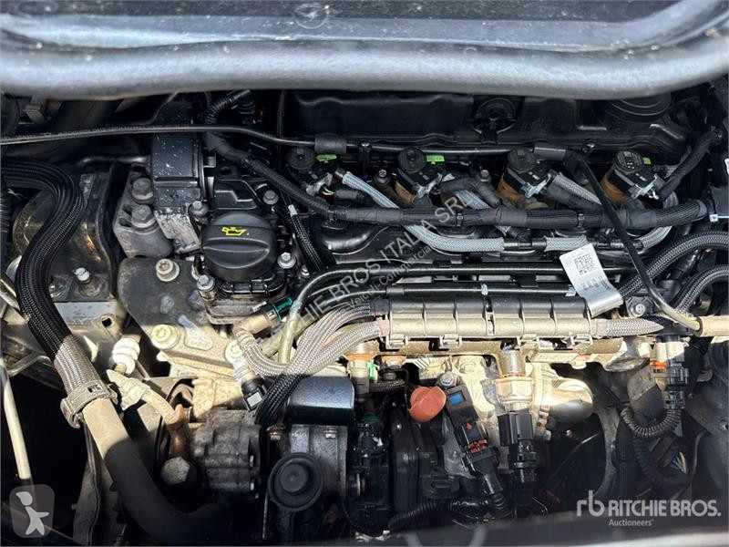 Véhicule utilitaire Opel 2.2 103 KW KA L4H2