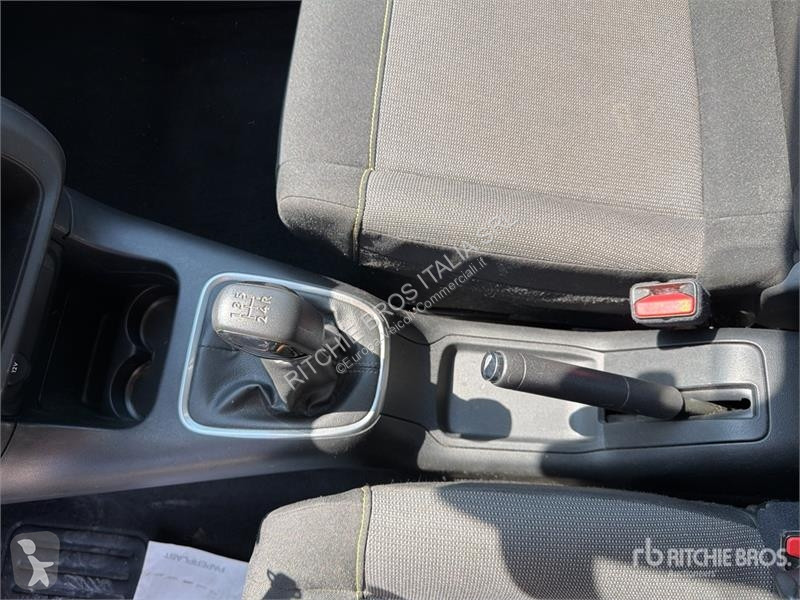 Комерційні автомобілі Citroën C3