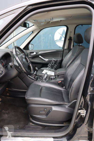 Furgoneta Ford