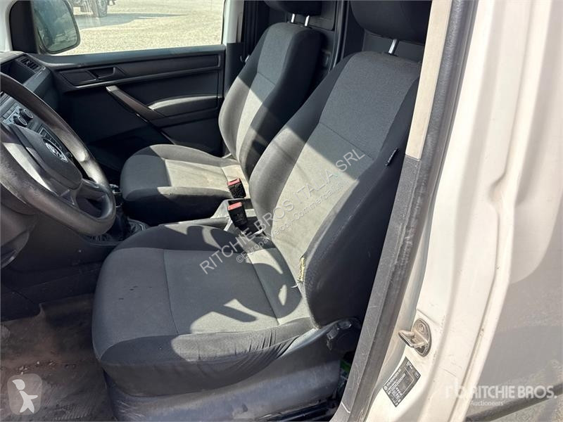 Комерційні автомобілі Volkswagen Cargo Van