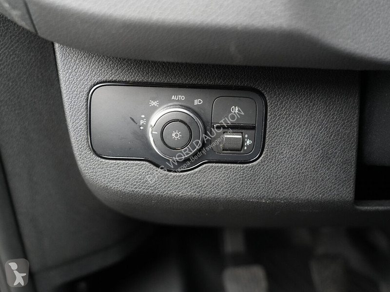 Лекотоварен автомобил Mercedes 314 CDI