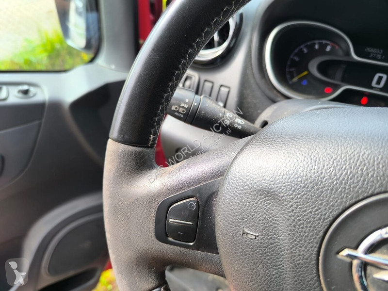 Лекотоварен автомобил Opel 120PK
