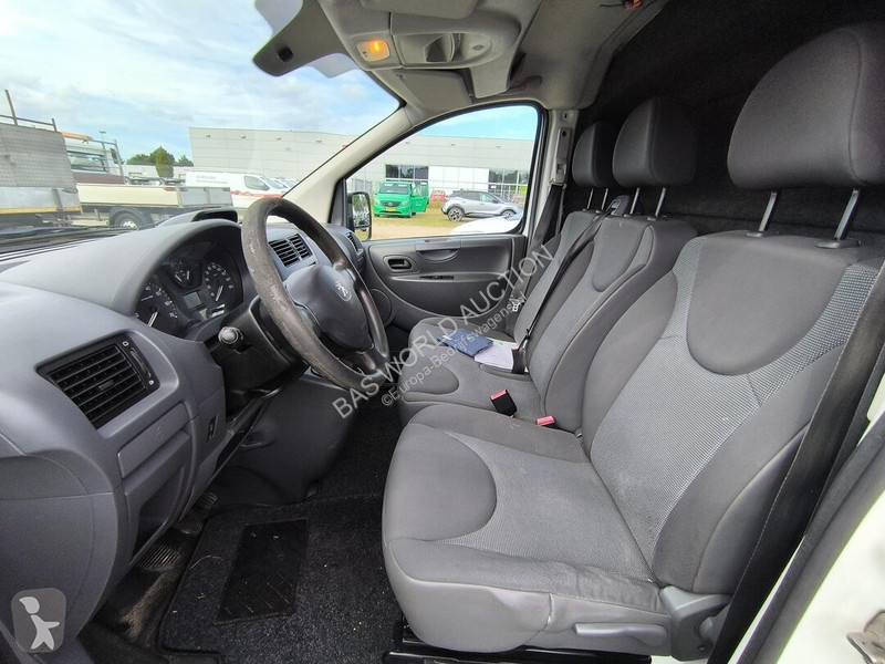 Furgoneta Peugeot 128pk
