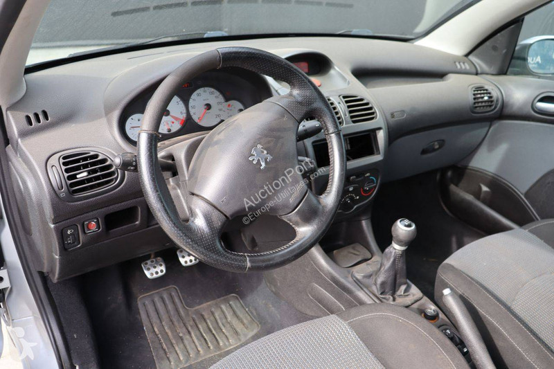 Furgoneta Peugeot CC
