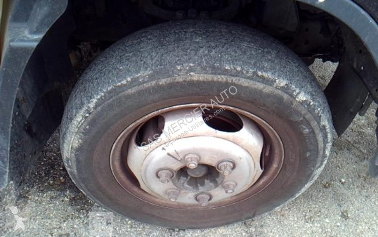 Furgoneta Fuso