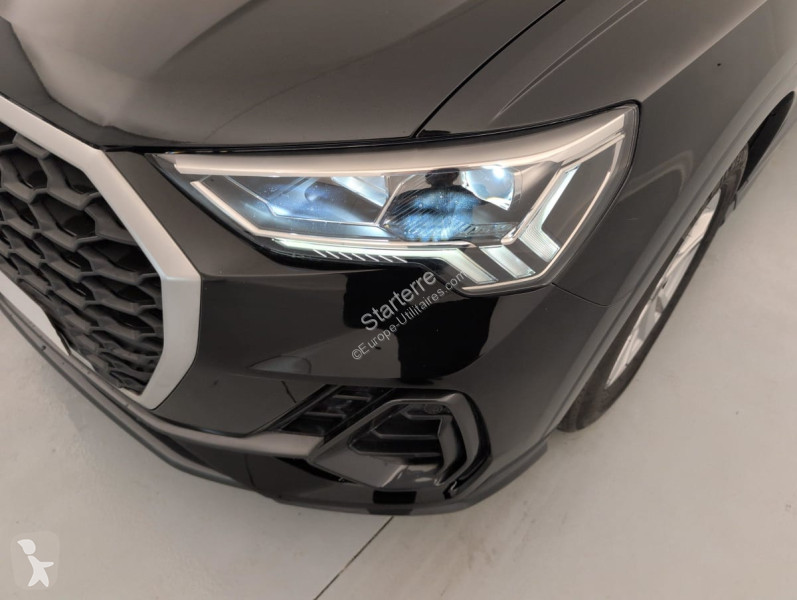 Véhicule utilitaire Audi Q3