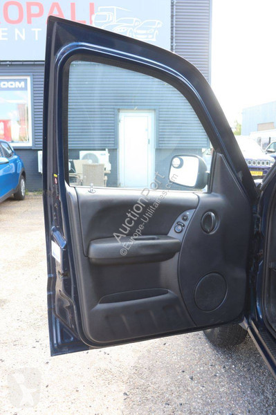 Furgoneta Jeep  LIBERTY SPORT