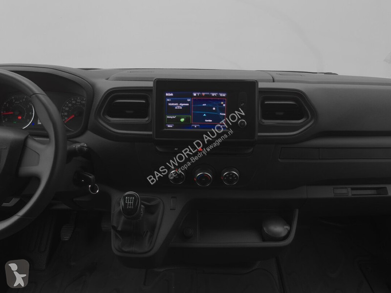 Furgoneta Renault 135PK