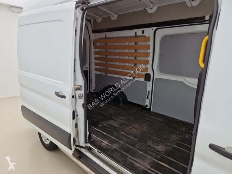 Užitkové vozidlo Ford 350 2.0 TDCI L3H2 Trend...