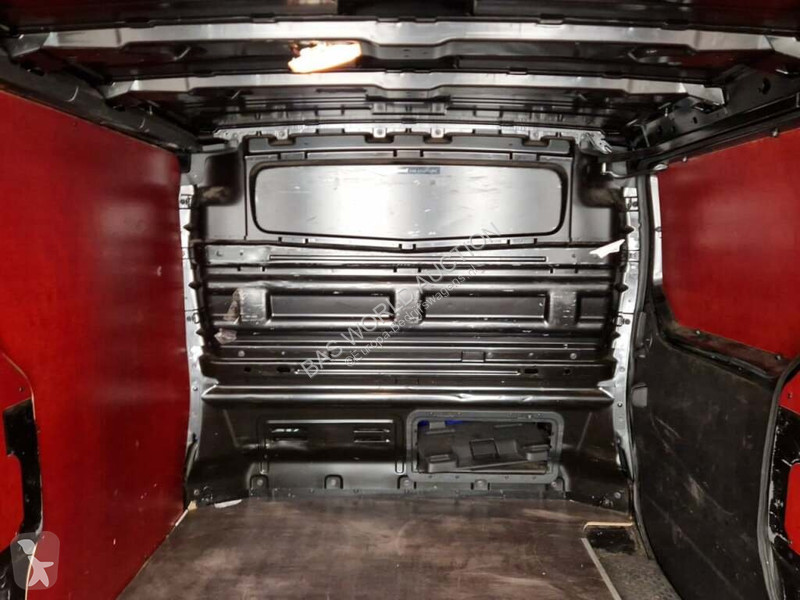 Veículo utilitário Nissan 2.0 130 L2H1 N-Conn....