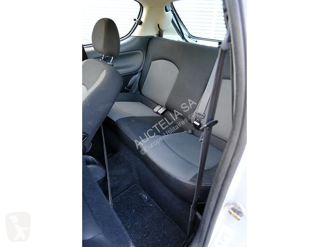 Коммерческий автомобиль Peugeot 208