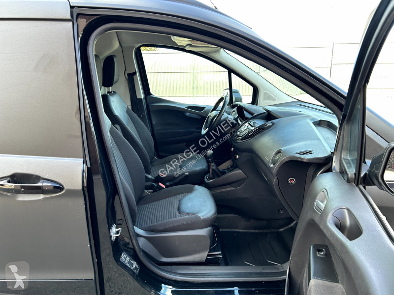 Коммерческий автомобиль Ford Transit 1.5 TDCI...