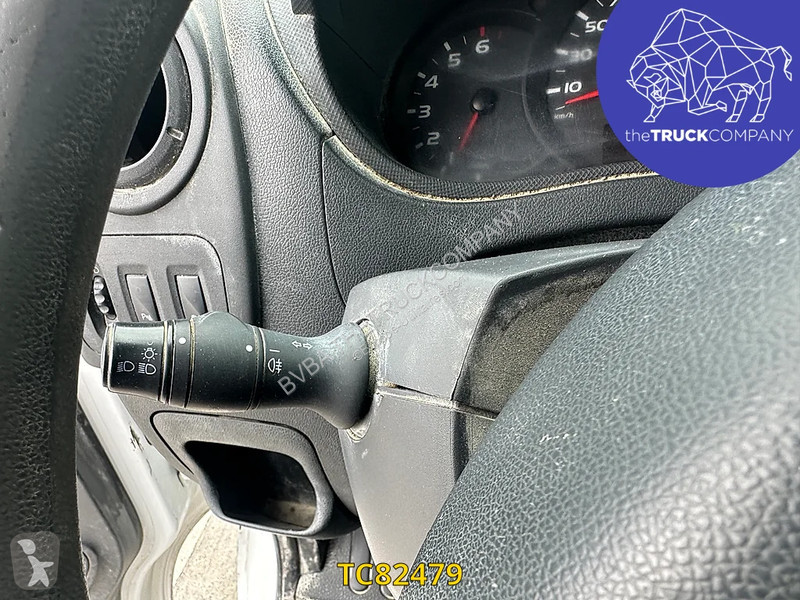 Užitkové vozidlo Nissan Nissan nv400 130.35 L3H2
