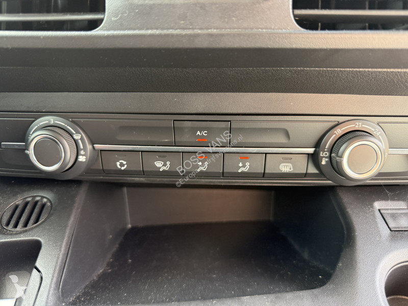 Furgoneta Opel 50kWh 136PK Elektrisch! L1 285KM...