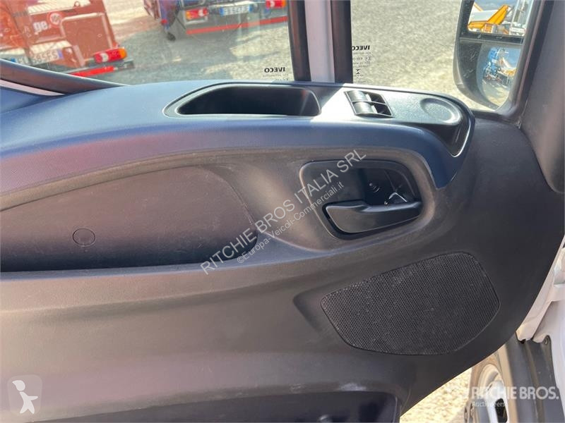 Veículo utilitário Iveco 35C14NV 3520 H2 BLE P....