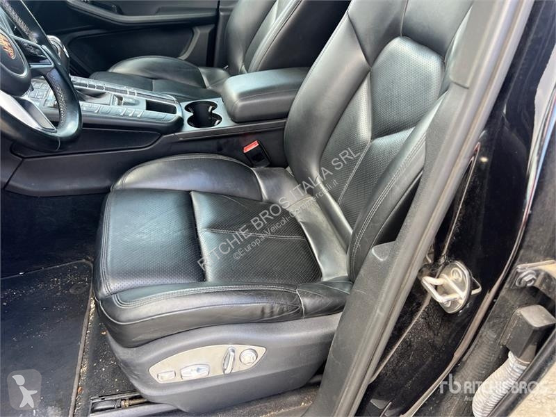 Veículo utilitário Porsche SUV