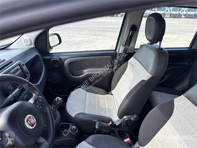 Veículo utilitário Fiat 4X4 Cross Automobile