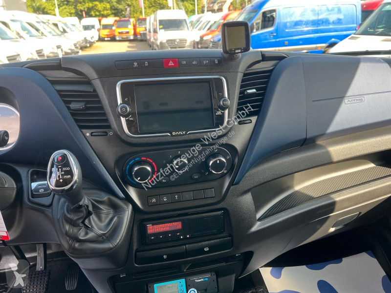 Veículo utilitário Iveco 35s14 Tiefkühlung...