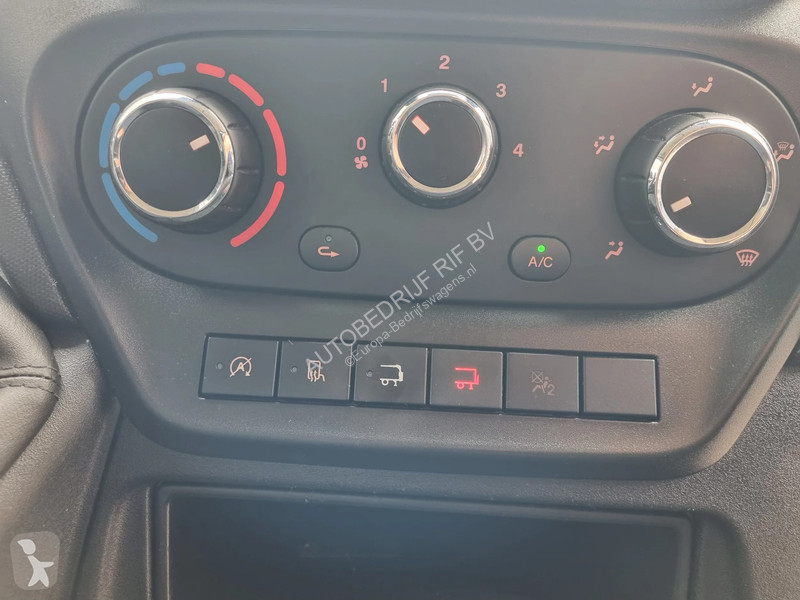 Veículo utilitário Iveco 35C16 D