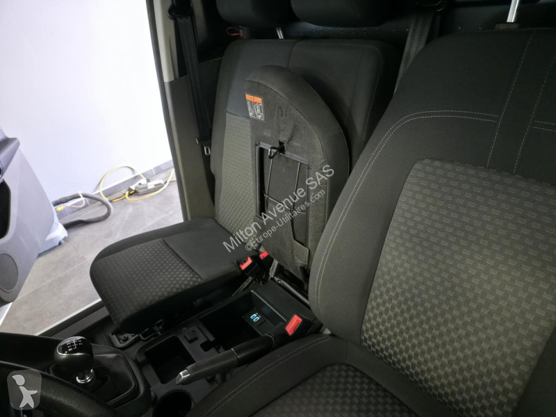 Véhicule utilitaire Ford