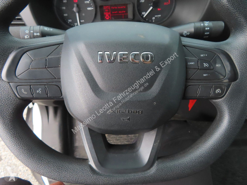 Užitkové vozidlo Iveco 35C16  3,0  Kühlkoffer...