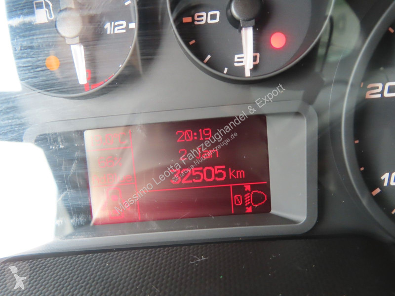 Užitkové vozidlo Iveco 35C16  3,0  Möbelkoffer...