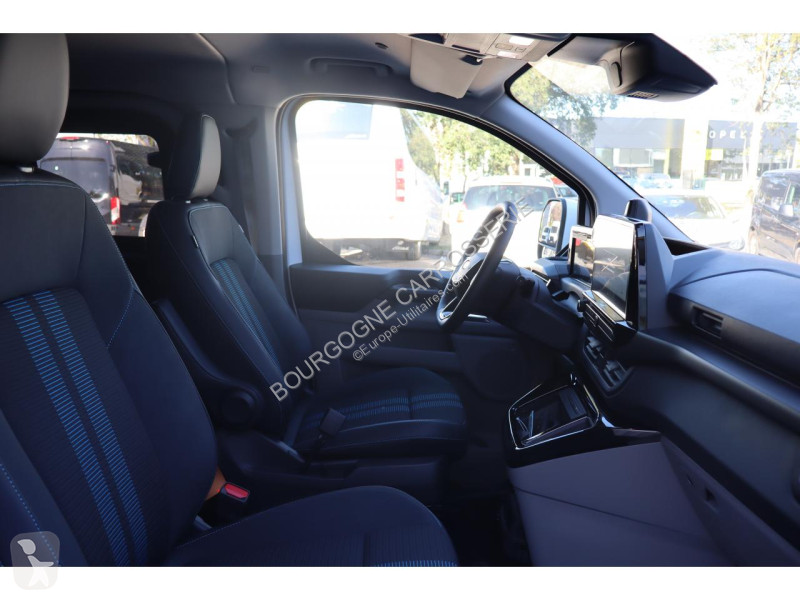 Véhicule utilitaire Ford