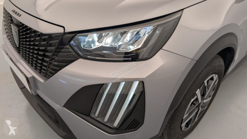 Véhicule utilitaire Peugeot