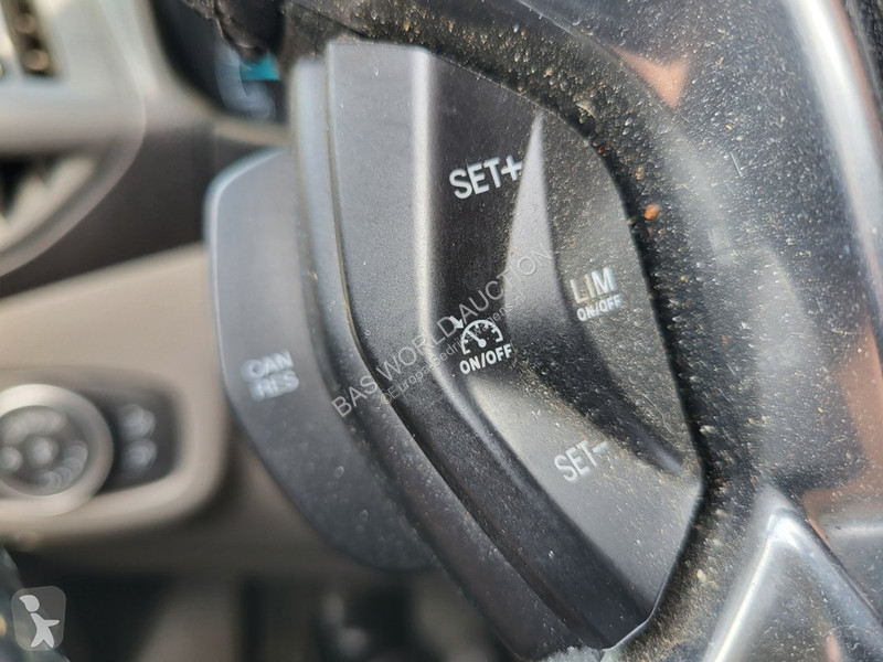 Véhicule utilitaire Ford 1.5 EcoBlue L2 Trend