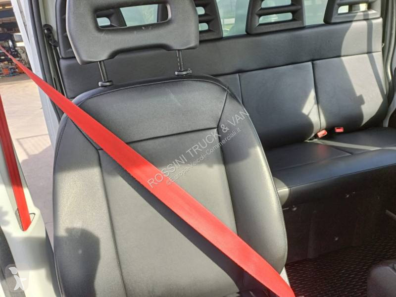 Veicolo commerciale Iveco 35C16 D