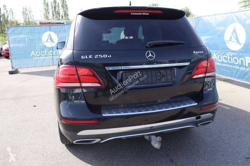 Mercedes d 4MATIC GLE van