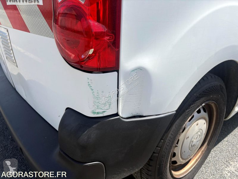 Samochód dostawczy Peugeot PARTNER
