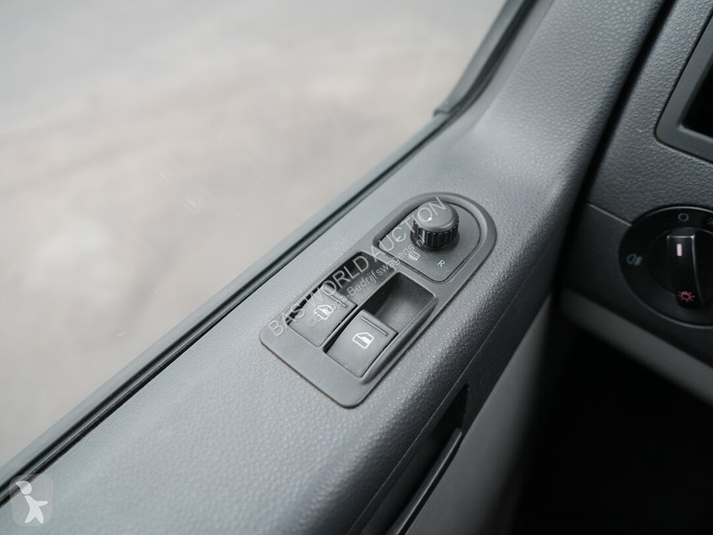 Autoutilitară Volkswagen 140pk