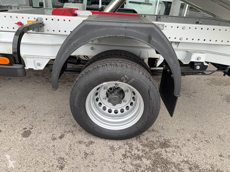 Furgoneta Mercedes SPRINTER CHASSIS CAB 515 CDI...