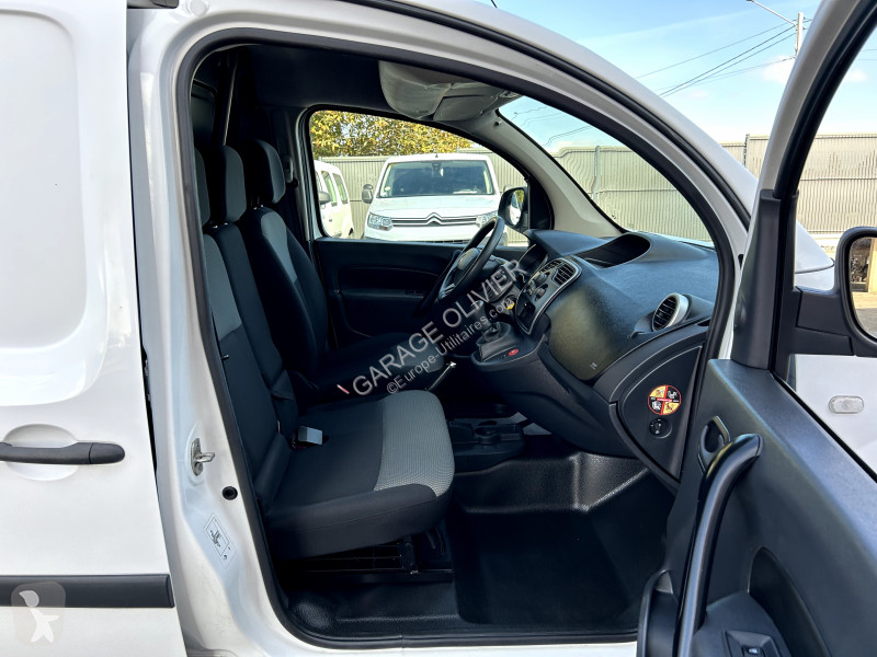 Лекотоварен автомобил Renault 1.5 dci Grand...