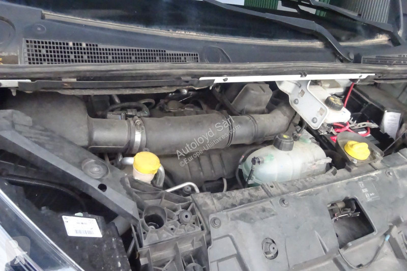 Véhicule utilitaire Renault TRAFIC 2,0 DCI 120