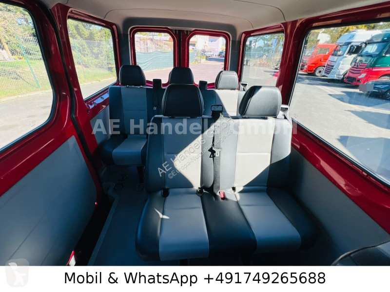Véhicule utilitaire Volkswagen 32 Kombi 2.0...