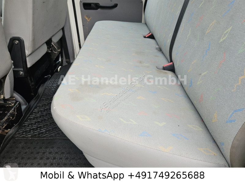 Véhicule utilitaire Volkswagen T5 2,5 TDI...