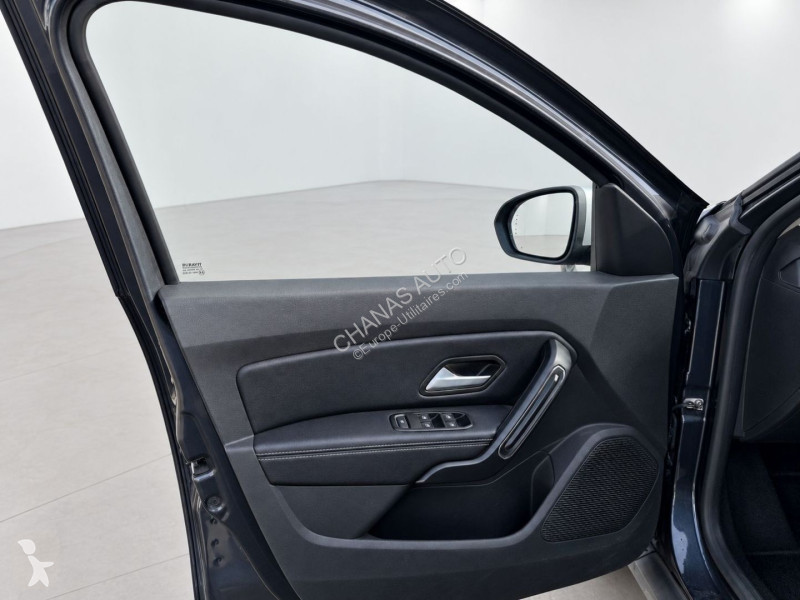 Véhicule utilitaire Dacia 1.5 dCi 115 Prestige 4x4