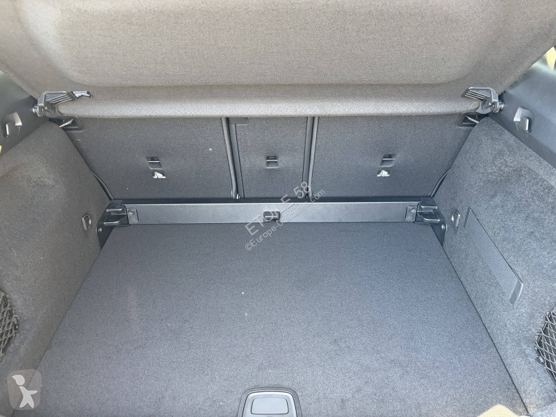 Véhicule utilitaire Mercedes GLA 180 7G-DCT